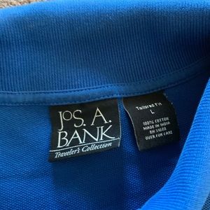 Two men’s shirts in a bundle. Good condition